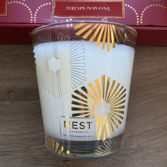 NEST Candles Festive Petite Trio Scented Limited Edition New in Box - Picture 4 of 13